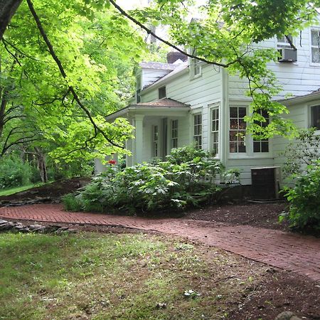 Bed and Breakfast Private Setting On Country Farm Near Rhinebeck Clinton Corners Экстерьер фото