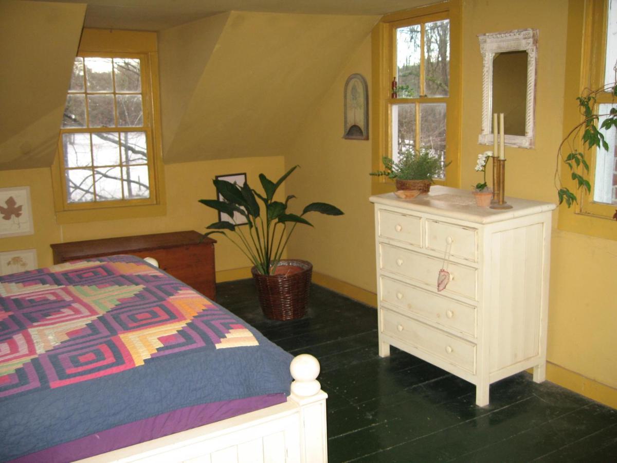 Bed and Breakfast Private Setting On Country Farm Near Rhinebeck Clinton Corners Экстерьер фото