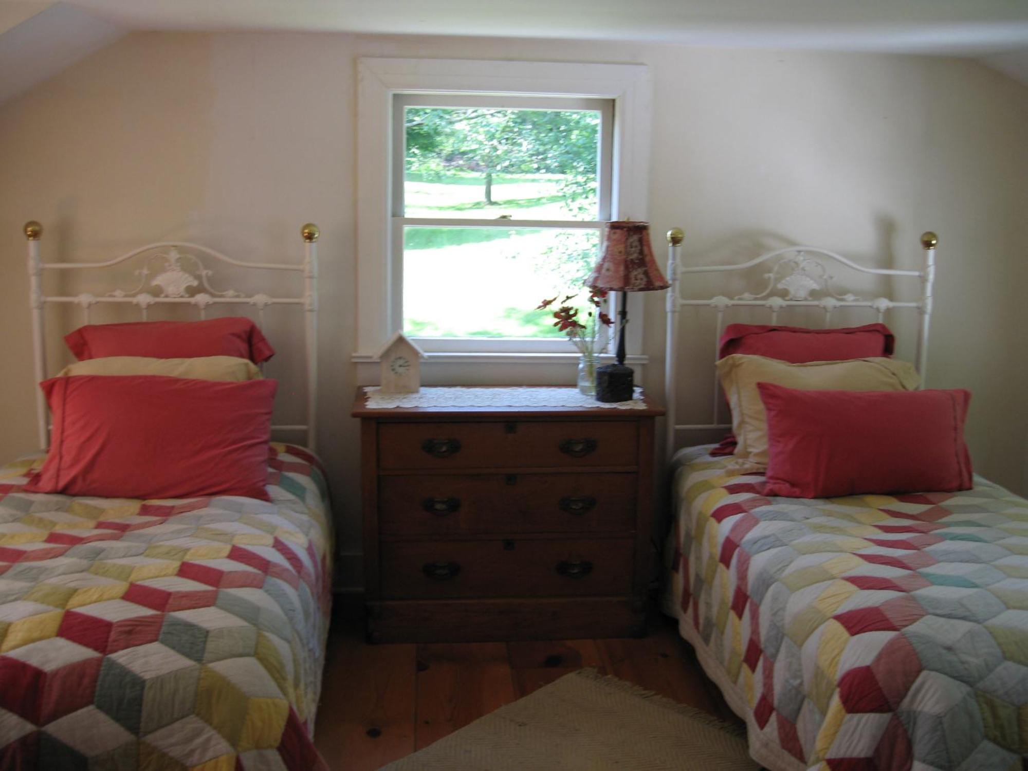Bed and Breakfast Private Setting On Country Farm Near Rhinebeck Clinton Corners Экстерьер фото
